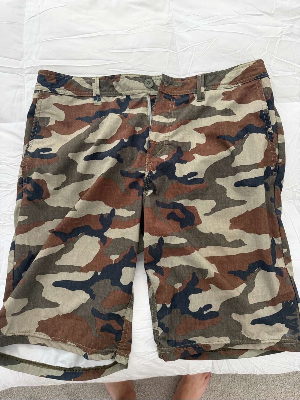 Vans Men's Camo Cargo Shorts - Tan, Brown, Black